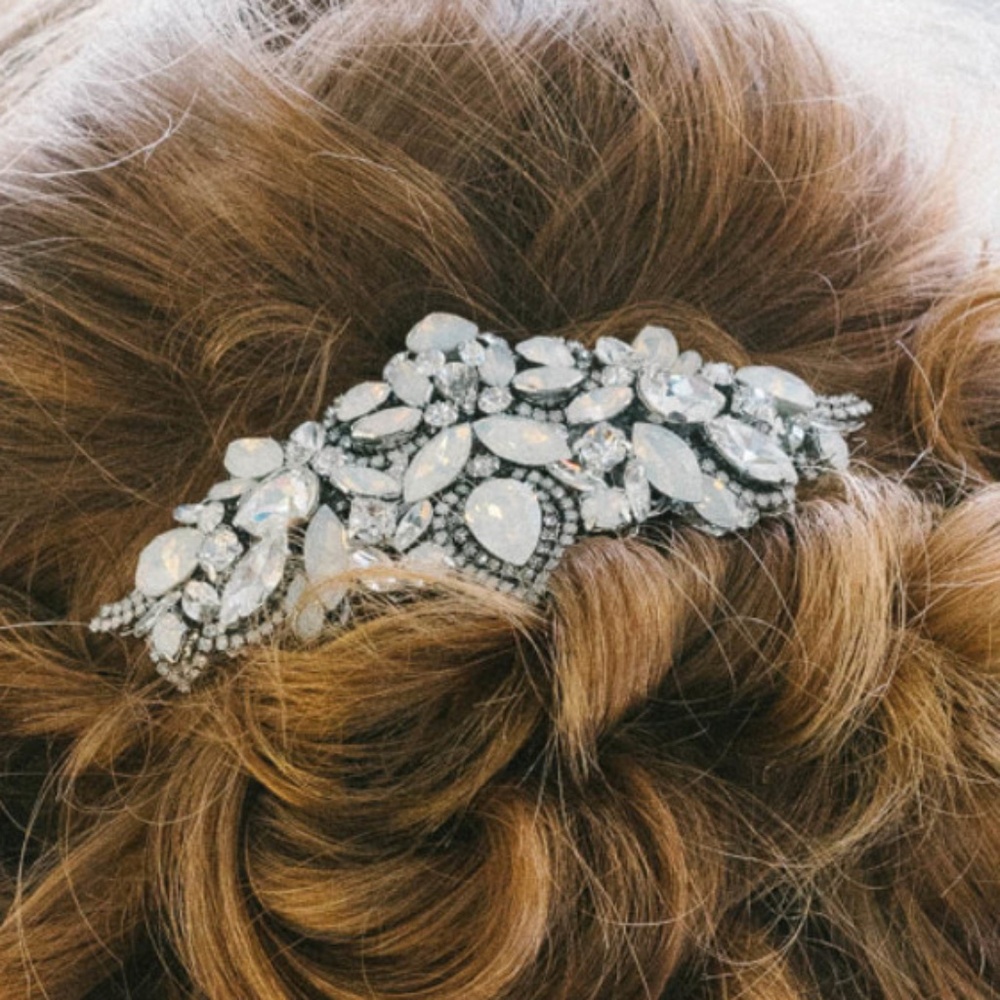 Sara Gabriel Jamine Comb